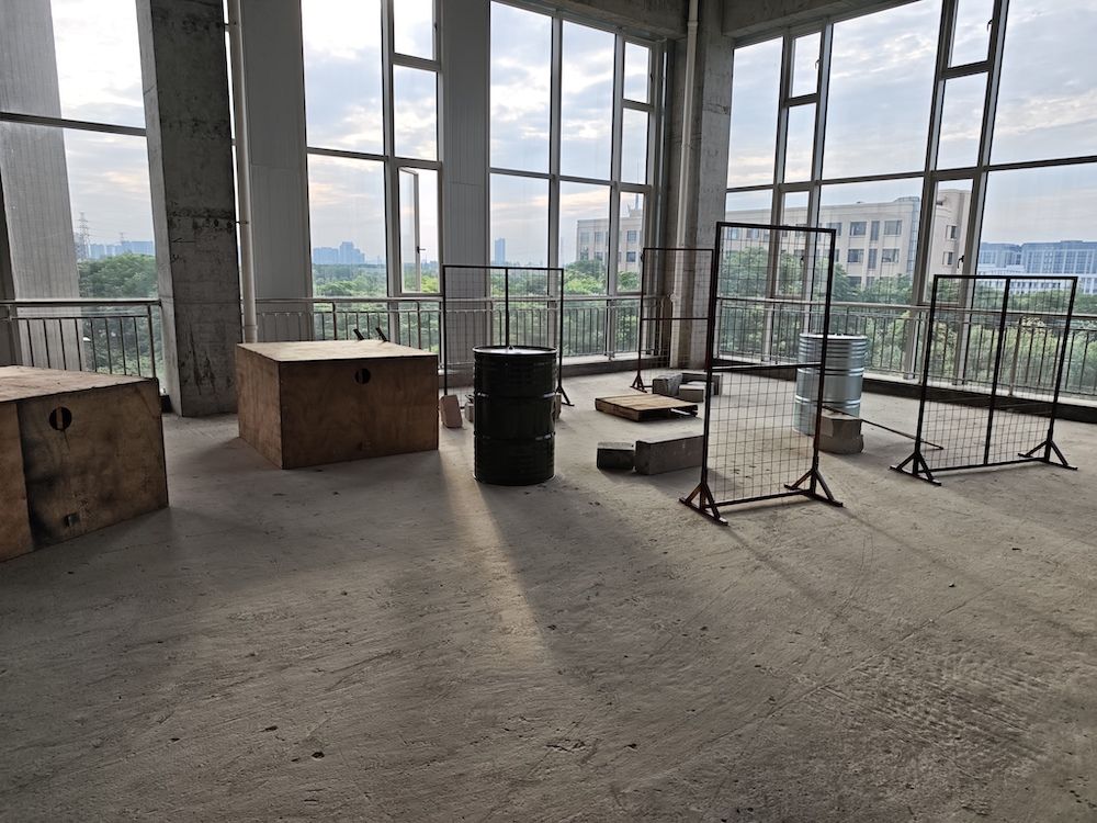 水泥毛坯【一堆猫】