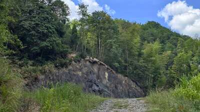 hd/PC-tuliang/悬崖1