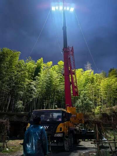 hd/外景山里-竹林山路1