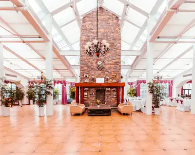 hz/C城堡庄园/爱丽芬021