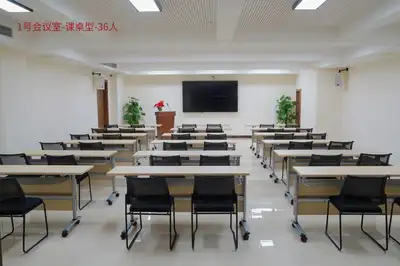 hz/C城堡庄园/爱丽芬021