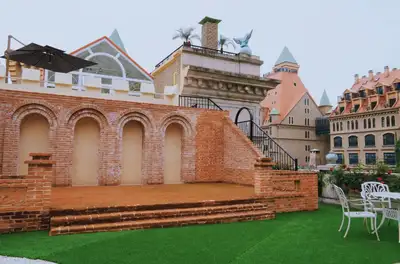 hz/C城堡庄园/爱丽芬021