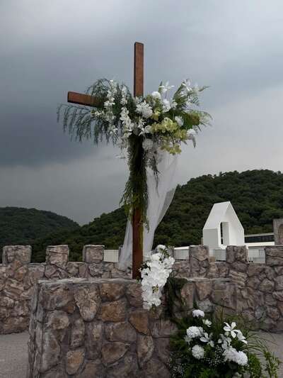 hz/JD/x序场EPI/山顶十字架1