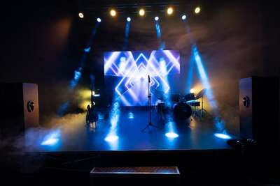 hz/JD/萧山-一堆猫/舞台1