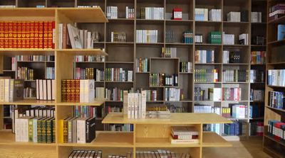 hz/PC/栖野/咖啡店书店1