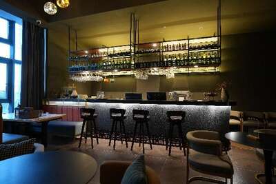 hz/PC/芯云/酒吧1