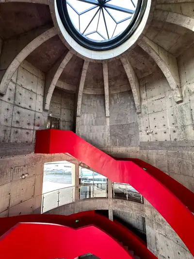 hz/X湘湖/旋转楼梯1