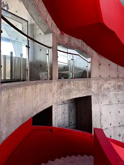 hz/X湘湖/旋转楼梯1