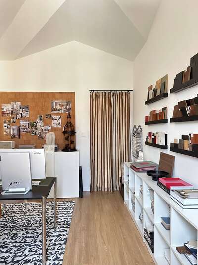 hz/bayueniao/场地2-现代主义1