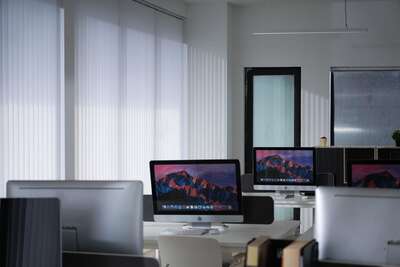 hz/senge/办公场景/办公区1