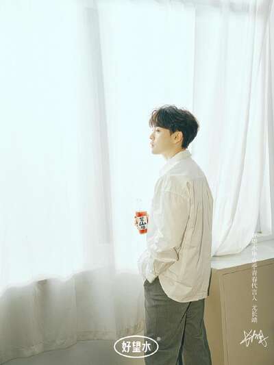 hz/senge/学校-套景/舞蹈室排练房1