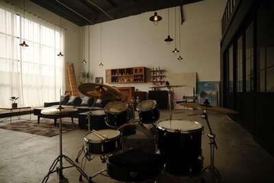 hz/senge/家居-工业风loft1