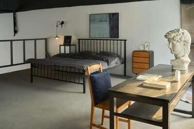 hz/senge/家居-工业风loft1