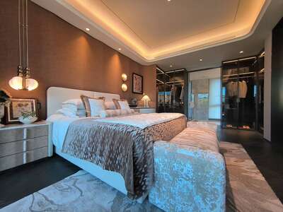 hz/别墅/别墅4-三+B层样板房1