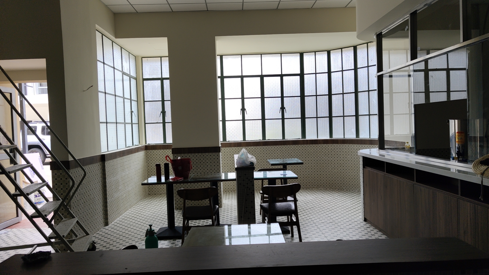 hz/senge/店铺-茶餐厅1