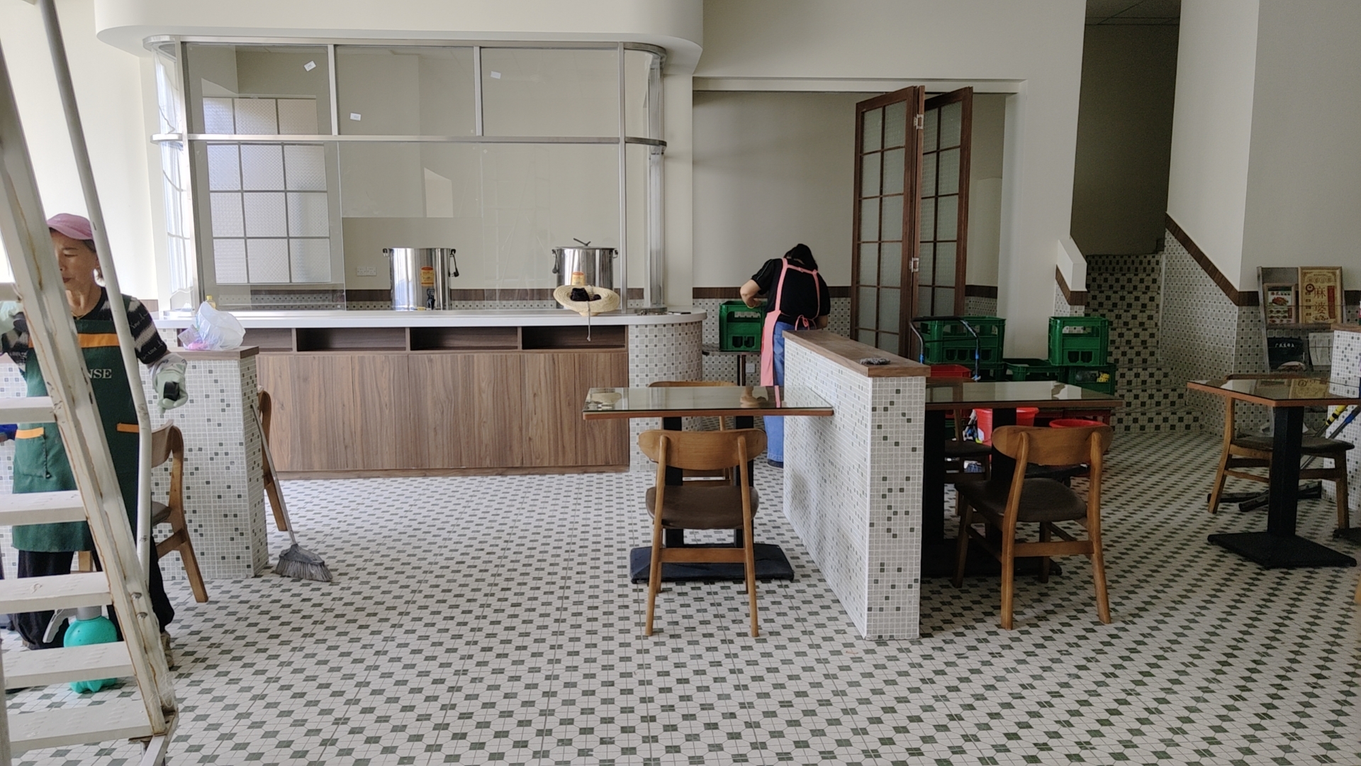 hz/senge/店铺-茶餐厅1