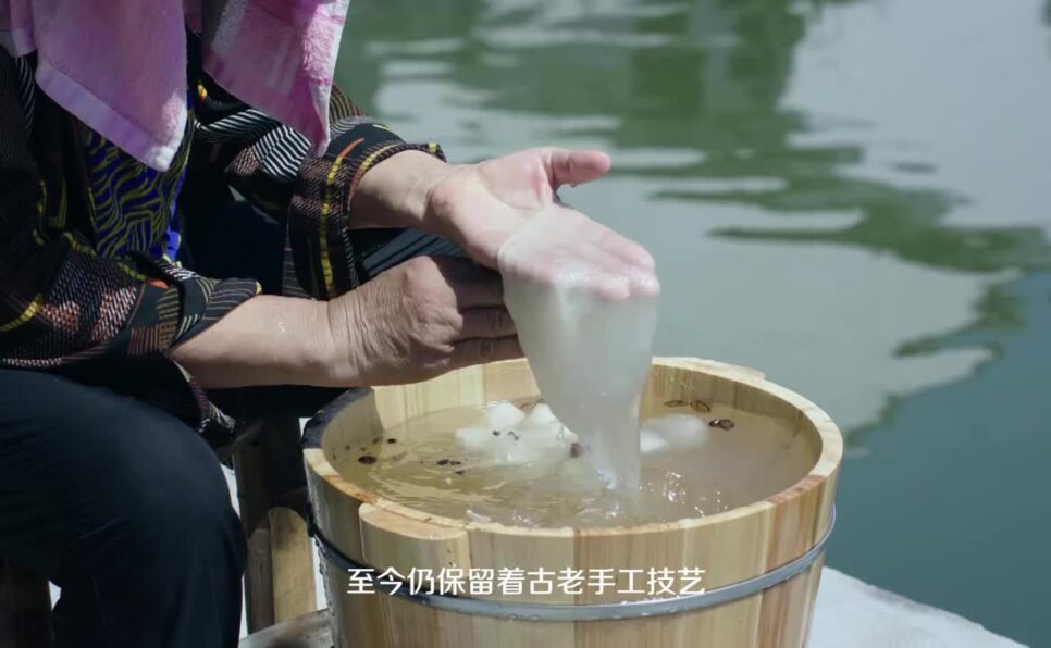 罗莱家纺《丝莱线去》国粹献礼