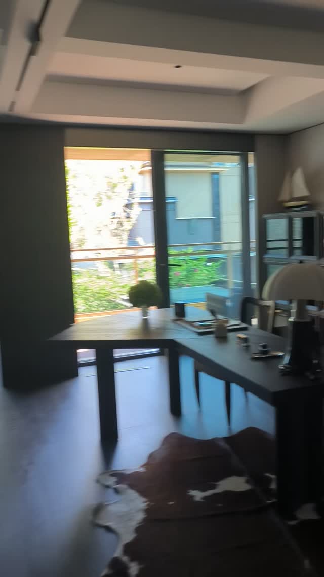 别墅1-三层样板房VID_20250816_153328