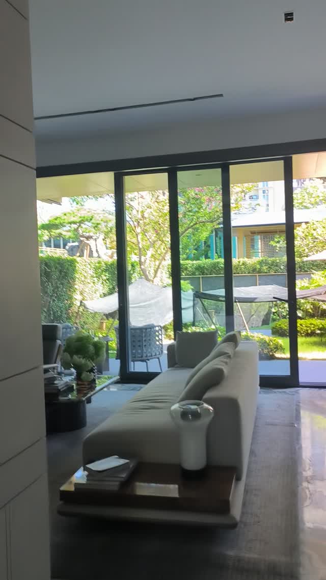 别墅2-三层样板房VID_20250816_153934