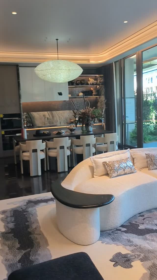 别墅3-三+B层样板房VID_20250816_162114