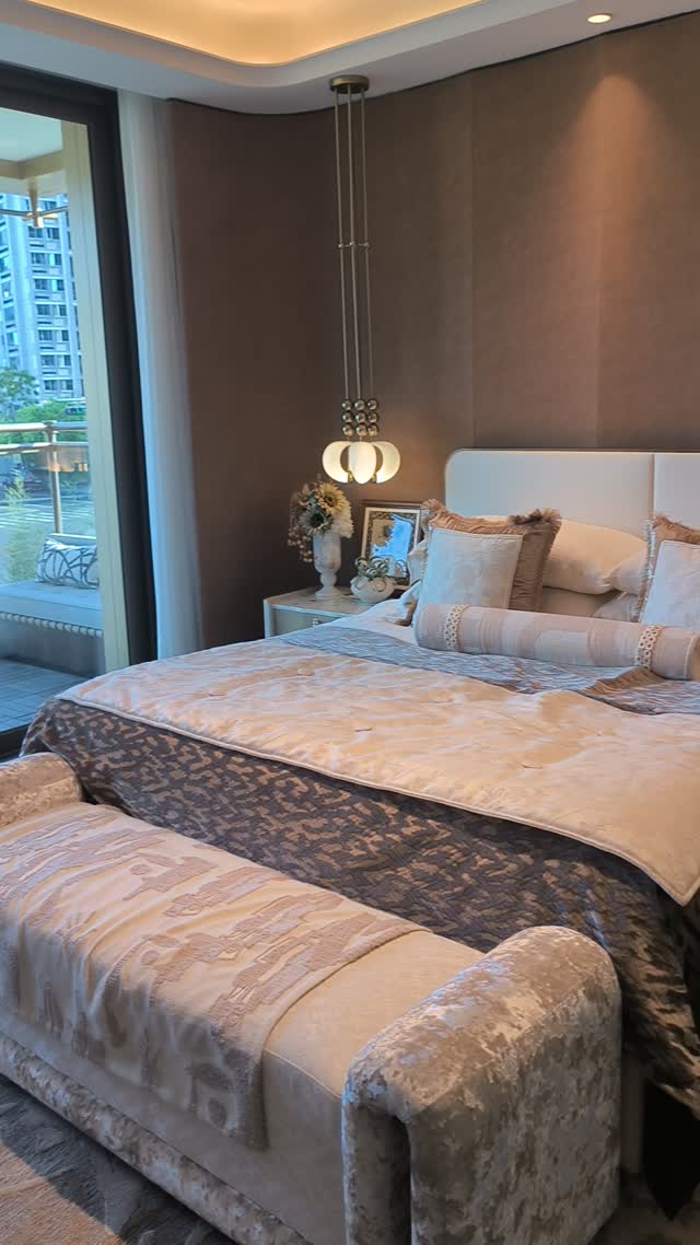 别墅4-三+B层样板房VID_20250816_163554