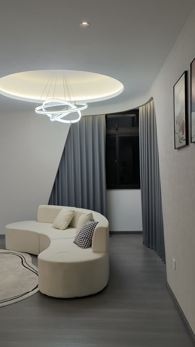 办公室1-带酒吧VID_20250815_200243